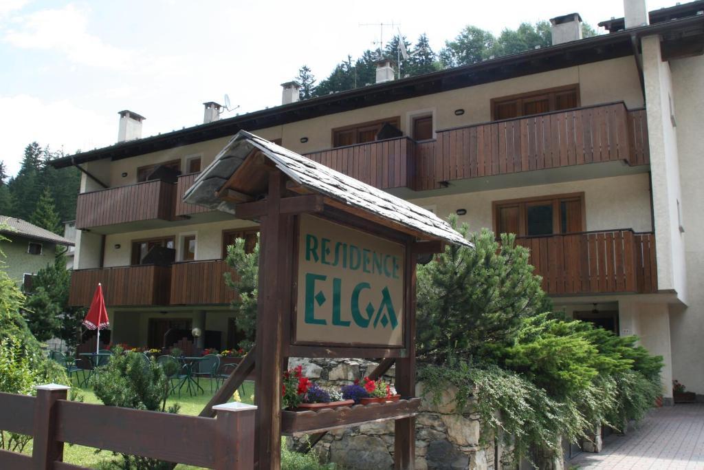 Elga Apartahotel *