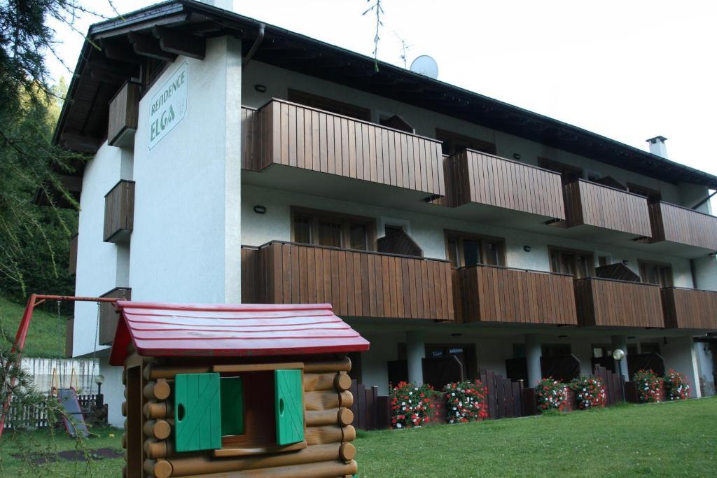 Elga Apartahotel *